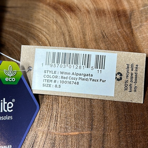 NWT TOMS Red Cozy Plaid Alpargata - Picture 13 of 14